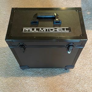 Paul Mitchell Travel Hair/Makeup Luggage Case on Rotating Wheels